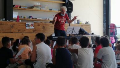Photo of Avella: L’I.C.S. “Mons. P. Guerriero” ed il Maestro Lusi Oderigi per un fine anno in… musica