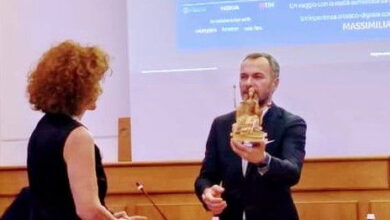 Photo of Napoli/Unina: L’icona di Federico II di Cettina Prezioso impreziosisce i progetti della 5 G Academy 2023
