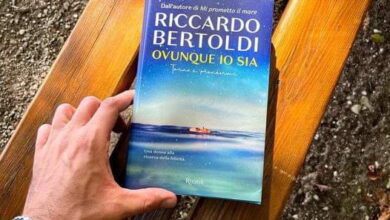 Photo of Nola: Riccardo Bertoldi al caffè letterario della Mondadori di piazza Marconi