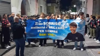 Photo of Mariglianella Silente Unanime Fiaccolata per Daniele