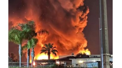 Photo of MARIGLIANO: ENNESIMO CAPANNONE A FUOCO