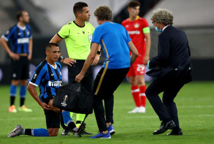 Photo of EUROPA LEAGUE: INFORTUNIO SANCHEZ, IL CILENO SALTA INTER-SHAKHTAR