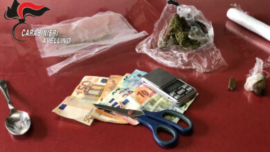 Photo of SERINO (AV) – NASCONDE IN CASA MARIJUANA E HASHISH: 35ENNE ARRESTATO DAI CARABINIERI PER SPACCIO