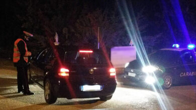 Photo of Napoli\ In giro per Chiaia con droga e proiettili. Arrestato 40enne