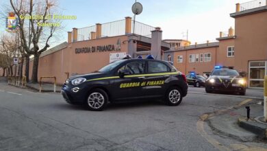 Photo of Salerno| Arrestati due imprenditori operanti nella grande distribuzione per bancarotta
