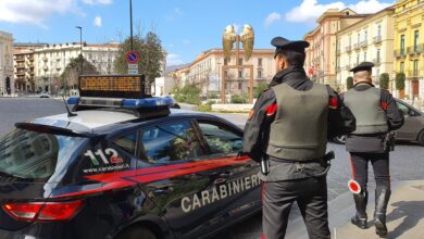 Photo of AVELLINO – I CARABINIERI ARRESTANO UN UOMO GIÀ ALLONTANATO DALLA CASA FAMILIARE PER I MALTRATTAMENTI ALLA MOGLIE