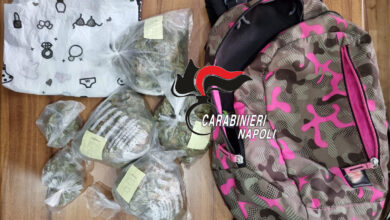 Photo of Afragola e Casoria: Servizi anti-droga. Carabinieri arrestano una 49enne pusher