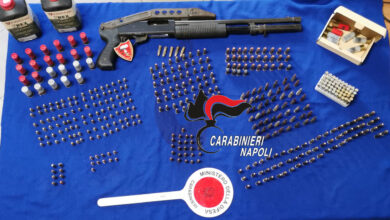 Photo of NAPOLI, SOCCAVO: centinaia di munizioni e un fucile a pompa. Sequestro dei Carabinieri in Via Marco Aurelio