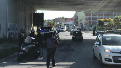 Photo of CASAVATORE: Carabinieri presidiano la zona. Controlli anti-covid e scooter sequestrati