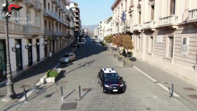 Photo of AVELLINO – LITE IN UN NEGOZIO DEL CENTRO: I CARABINIERI DENUNCIANO DUE STRANIERI
