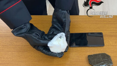 Photo of Non si ferma all’ e getta la droga dal finestrino: arrestato pusher dopo inseguimento