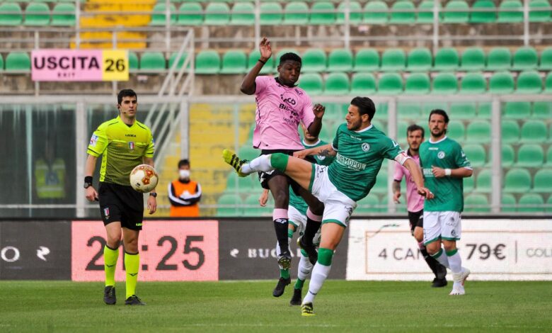 Photo of Palermo-Avellino 1-0, i lupi steccano la prima al “Barbera”: qualificazione in salita