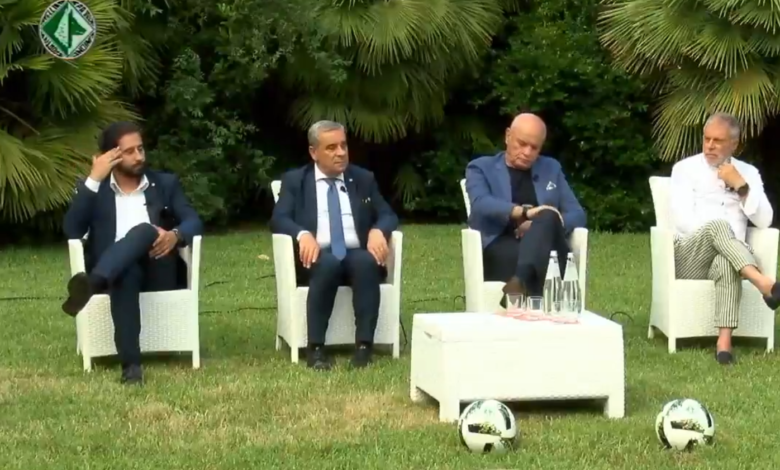 Photo of “Continuità”, l’Avellino riparte da Braglia e Di Somma. D’Agostino: “Allestiremo una squadra per fare meglio dell’anno scorso. Non vogliamo raccontare falsità alla tifoseria.”