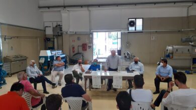 Photo of Avella: Al Frantoio Arbucci, l’assessore regionale Caputo incontra gli imprenditori