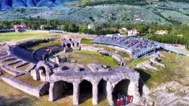 Photo of Avella\ Secondo appuntamento con le Dionisiache, domani in scena “Fabulae”