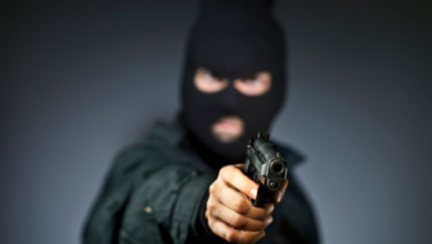 Photo of Napoli: Rapina in appartamento, arrestate 2 persone