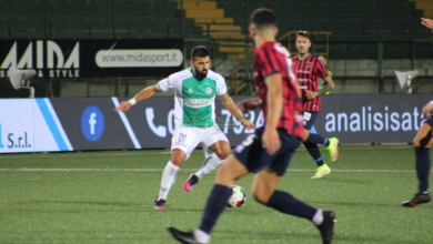 Photo of Avellino-Latina 1-1, così non va: terzo pareggio consecutivo per gli irpini. Clamorosa espulsione di Carriero