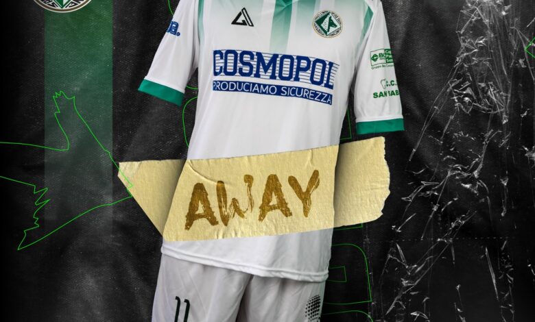 Photo of Avellino\ Presentato il nuovo kit degli irpini con i nuovi sponsor