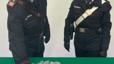 Photo of Castellammare: Coniugi insospettabili nascondono pistola e munizioni