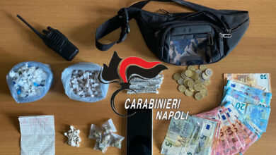 Photo of Caivano: arrestato 19enne pusher al dettaglio. Sequestrata anche una radio trasmittente