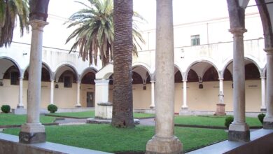 Photo of Avella: siglato l’accordo Curia di Nola e Comune per l’apertura della Biblioteca Comunale al Convento Francescano