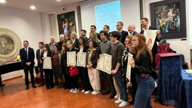 Photo of Nola / XXI Certame Internazionale Bruniano: Proclamato vincitore Matteo Fermo di Mola del Liceo classico “Manzoni” di Milano